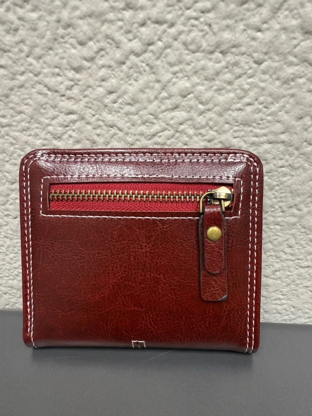 Source Unknown Men's Money Clip Wallet in Deep Burgundy with Gold Cross